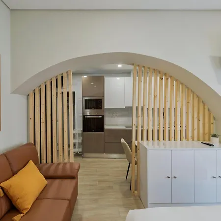 아파트 Canto Doce Troino 세투발