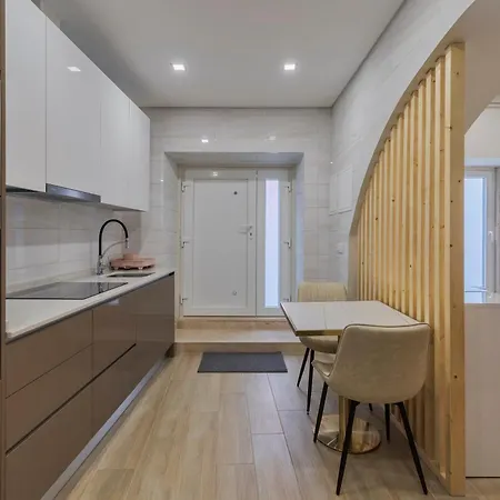 Apartment Canto Doce Troino